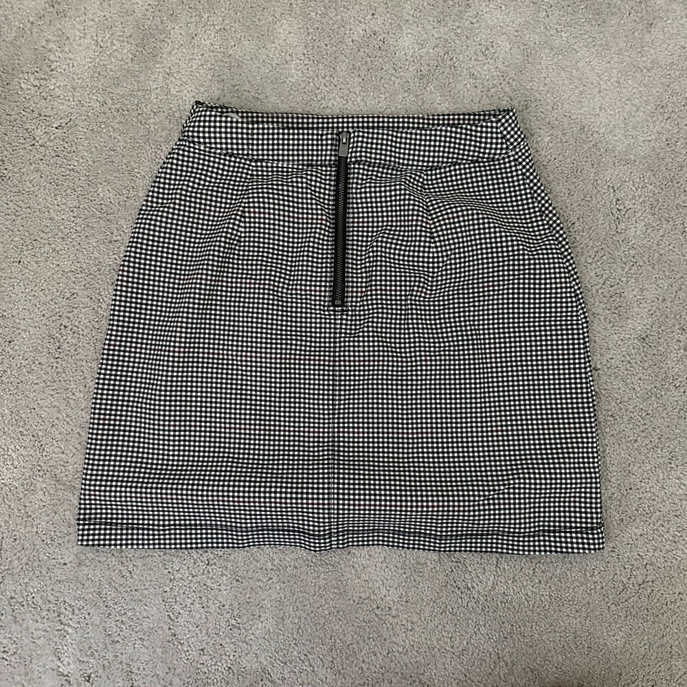 Holister, mini skirt, size small